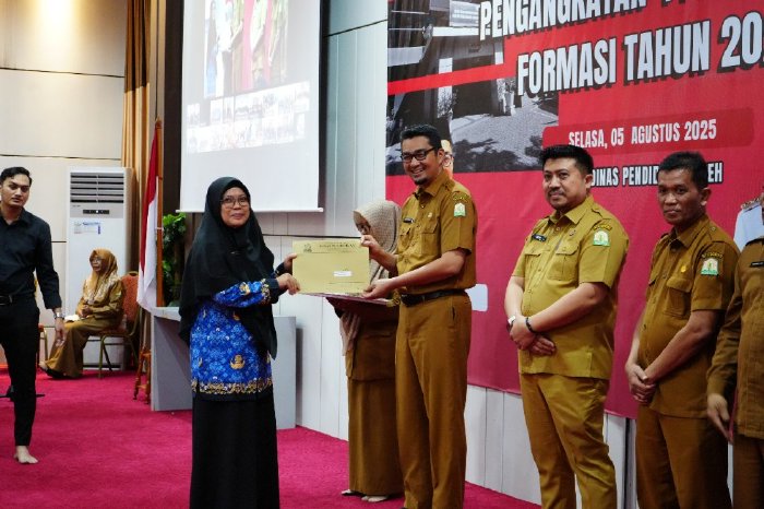 1003 P3K Disdik Aceh Terima SK, Harapan Baru untuk Pendidikan Aceh. (Foto: Disdik Aceh)