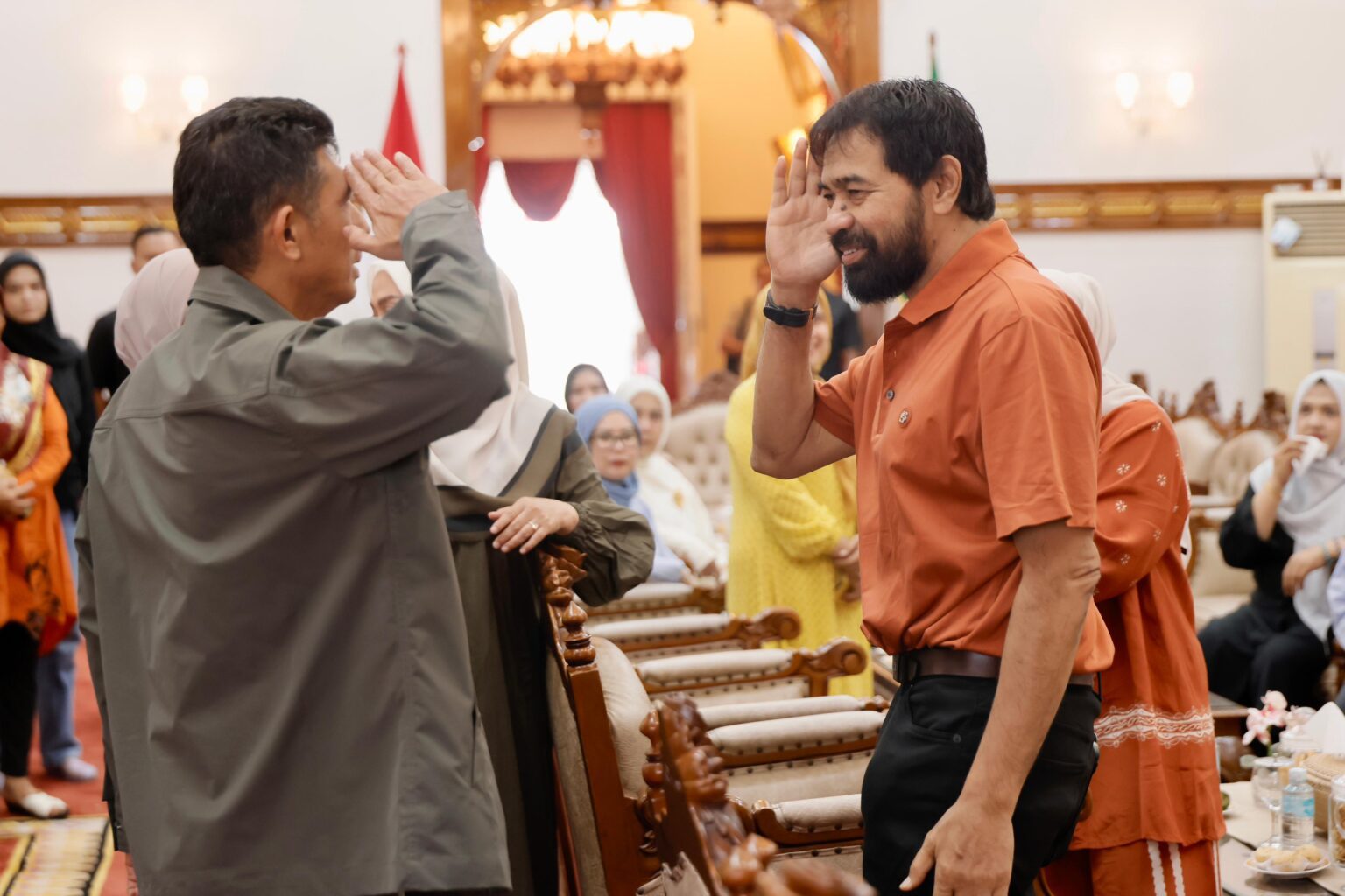 Gubernur Mualem Terima Silaturahmi Kapolda Aceh yang Baru. (Foto: Biro Adpim)