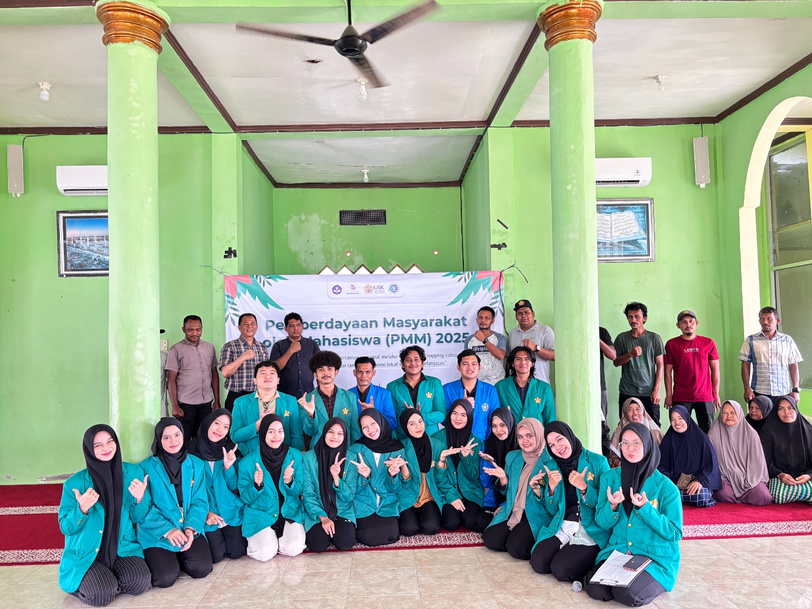 Mahasiswa USK dan UIM Kembangkan Sistem Tumpangsari Cabai–Nilam di Lahan Marginal Aceh Besar