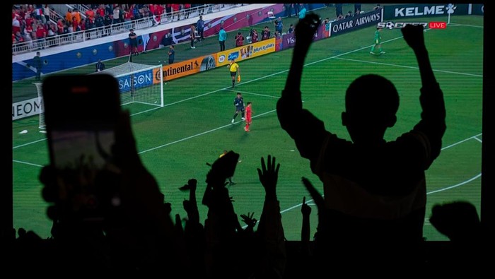 Ilustrasi nobar (Foto: ANTARA FOTO/AJI STYAWAN)
