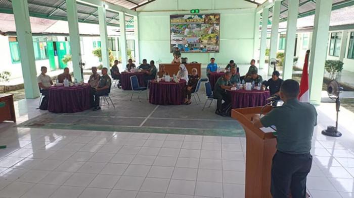 Kodim 0107/Aceh Selatan menggelar kegiatan pembentukan koordinasi Gugus Tugas Kedaulatan Pangan di Aula Makodim, Selasa (12/8/2025). (Foto: Kodim AS)