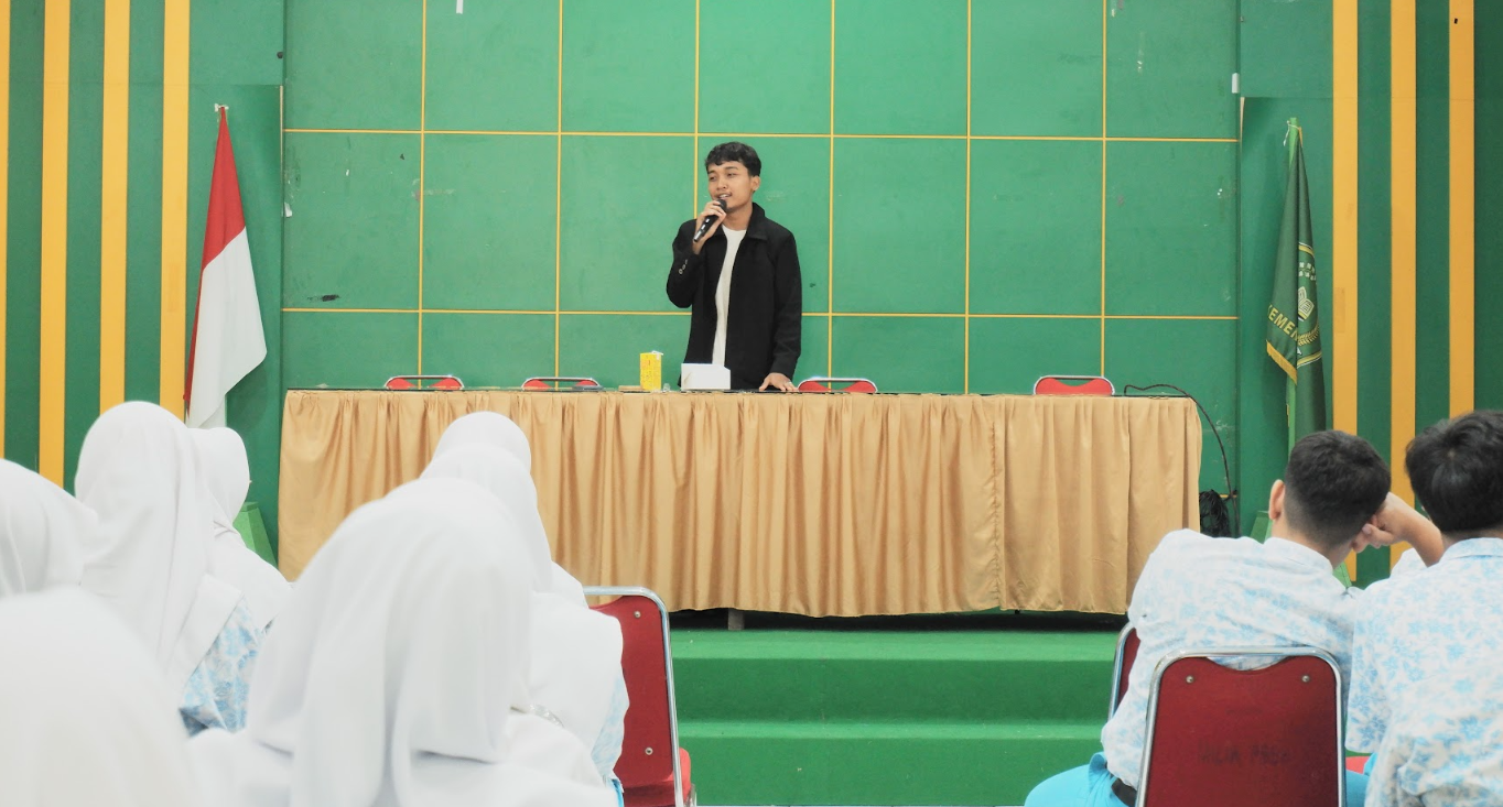 Siswa MAN 1 Banda Aceh Antusias Ikuti Sosialisasi Kuliah di Luar Negeri. (Foto: Kemenag Aceh)