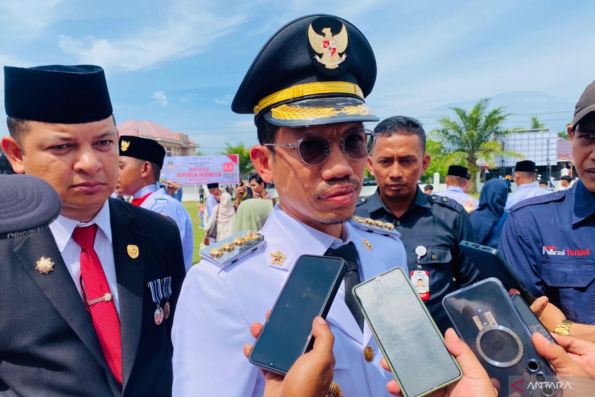 Bupati Aceh Barat Tarmizi. (Foto: ANTARA/Teuku Dedi Iskandar)