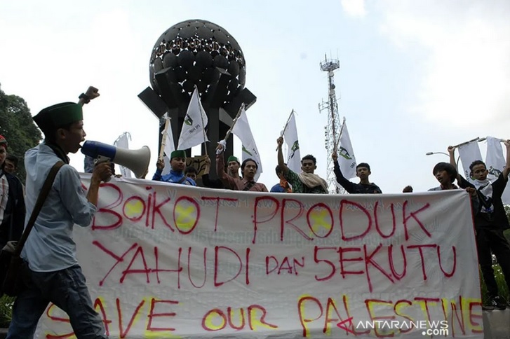 Demo boikot produk Israel. (Foto: Antara)
