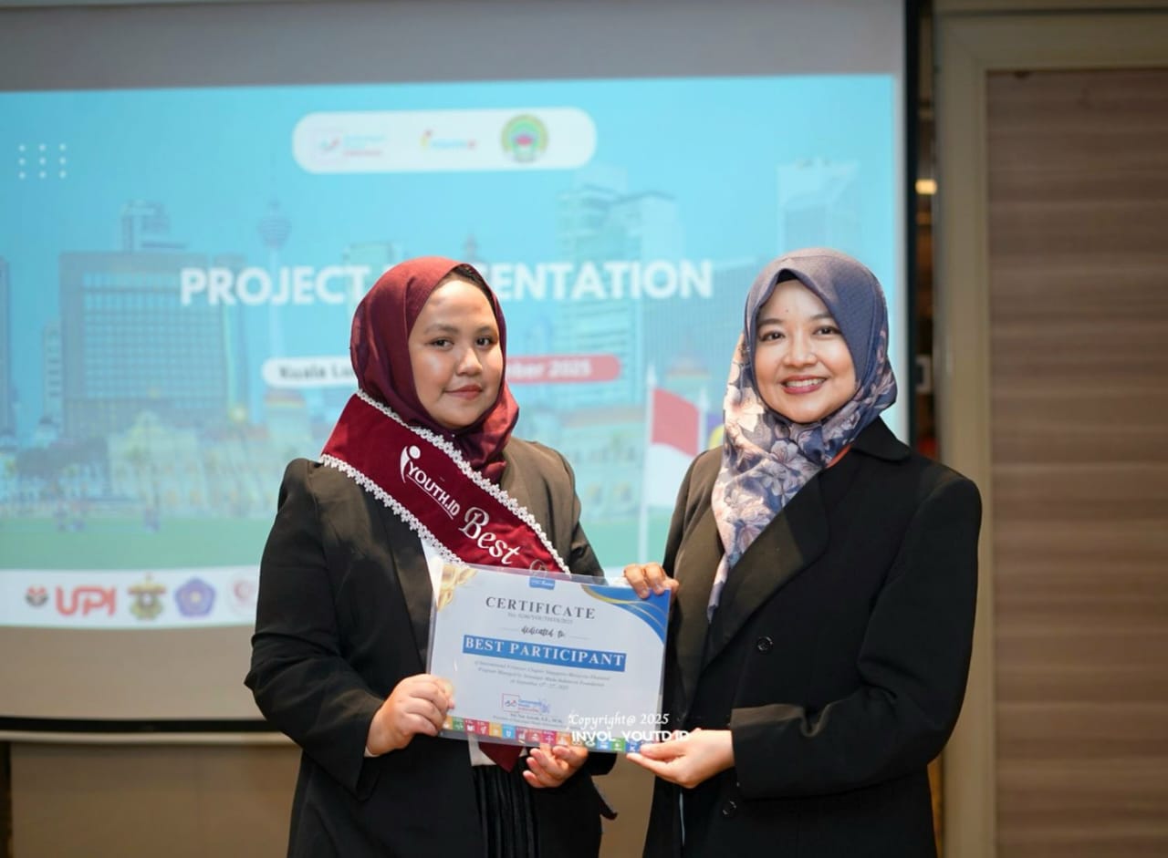 Pocut Khansa Ramadhan, siswi kelas XI SMA Fatih Bilingual School Aceh, berhasil meraih penghargaan sebagai peserta terbaik pada ajang International Volunteer and Student Exchange 2025. (Foto: For Nukilan)
