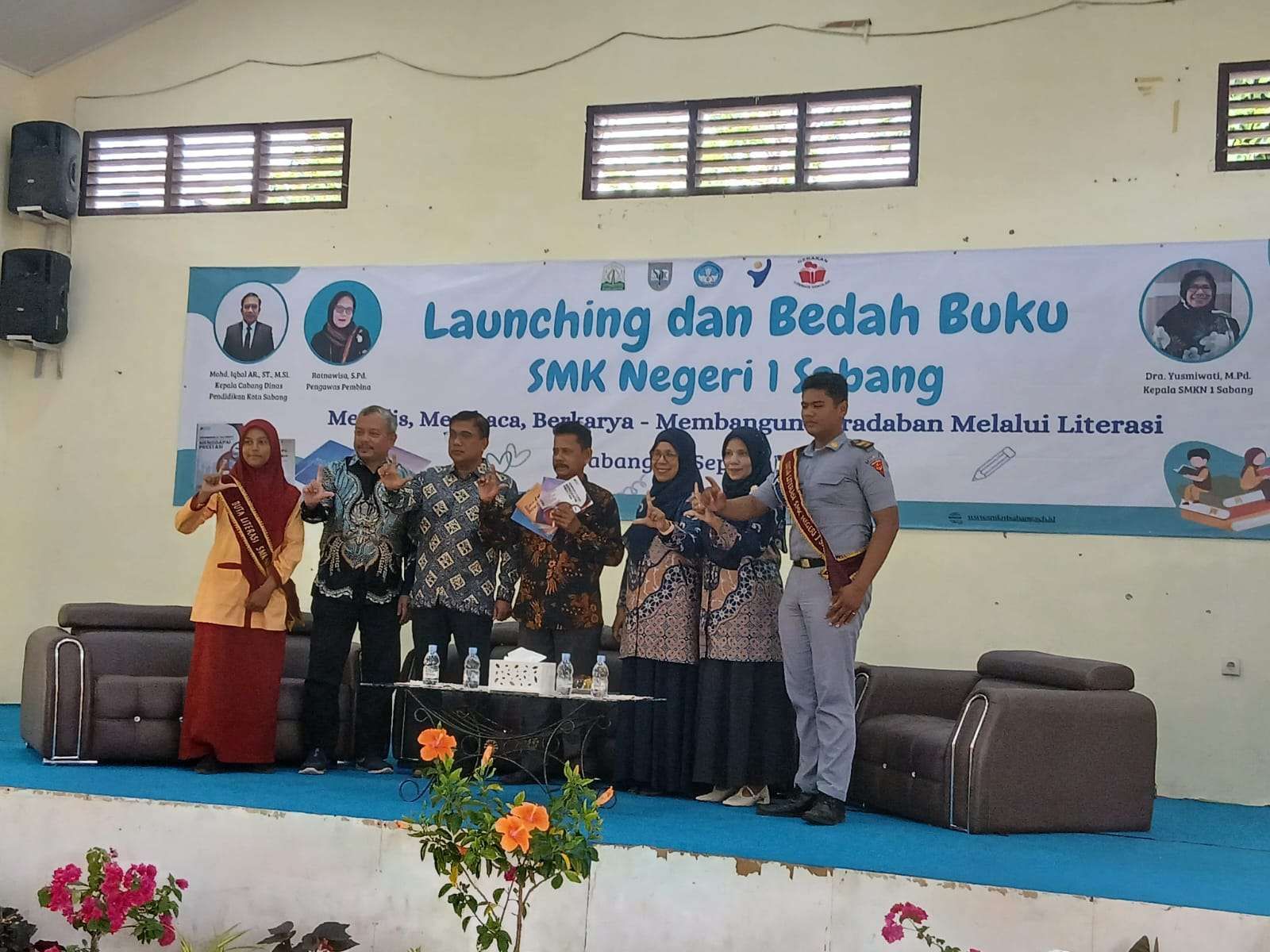Kacabdin Sabang Dr. Mohammad Iqbal, launching buku SMK Sabang. (Foto: RRI/Lisa)
