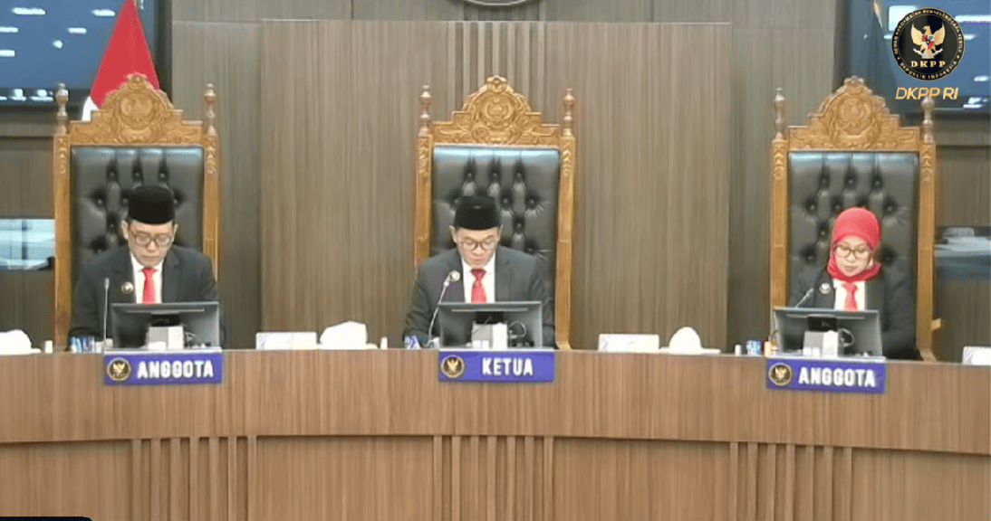 Sidang Putusan DKPP, Rabu (3/9/2025). (Foto: tangkapan layar)