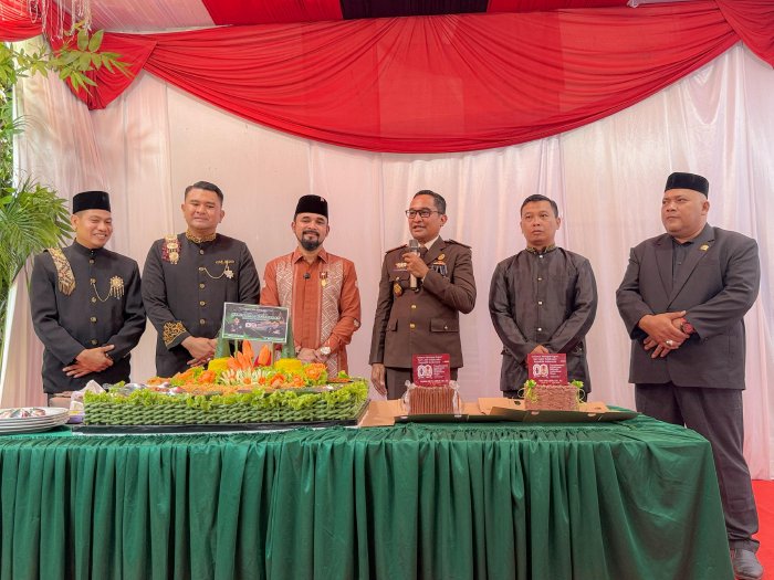 Bupati Al-Farlaky dan Forkopimda Aceh Timur Hadiri Peringatan Hari Lahir Kejaksaan ke-80. (Foto: Humas Aceh Timur)