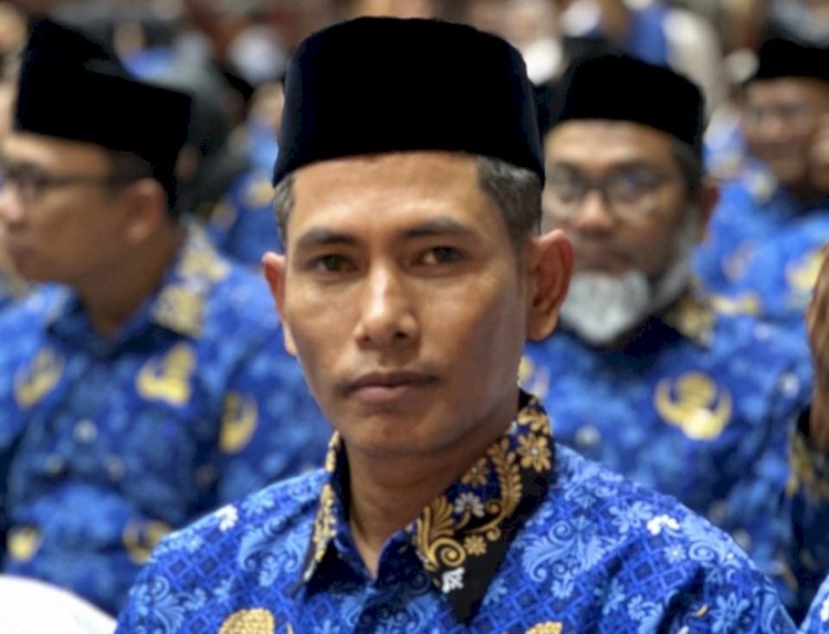Dahlawi, Kabid Sarana dan Prasarana Disdik Aceh, usai resmi dilantik. (Foto: Dok Pribadi)