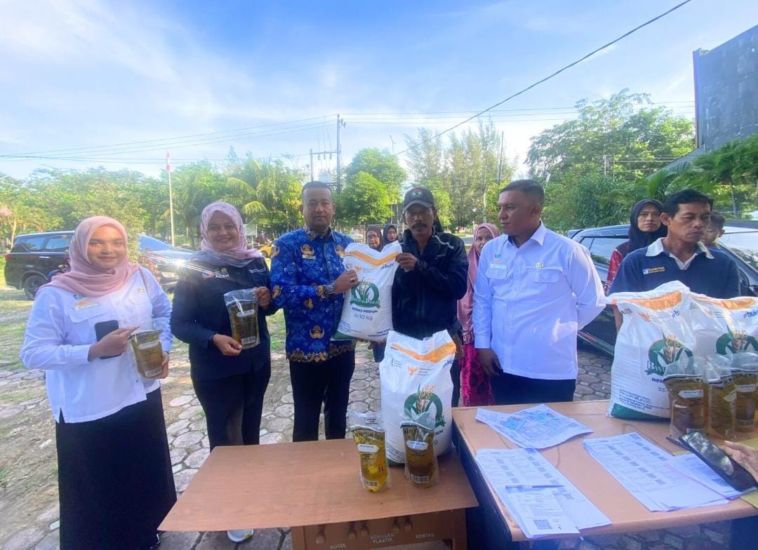 Pemerintah Aceh salurkan bantuan pangan. (Foto: For Nukilan)