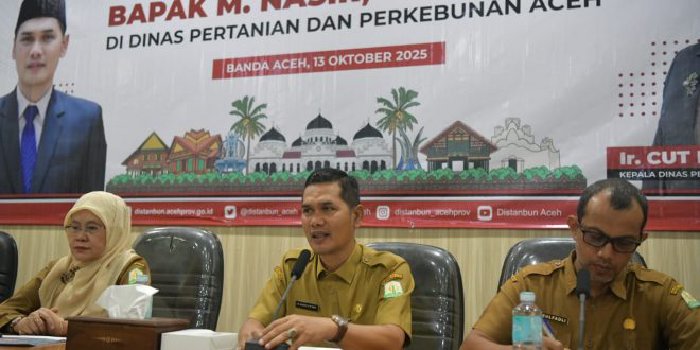 Sekretaris Daerah Aceh, M. Nasir, meminta jajaran Dinas Pertanian dan Perkebunan (Distanbun) Aceh untuk mempercepat realisasi anggaran dan meningkatkan kinerja di lapangan menjelang penutupan tahun anggaran. (Foto: For Nukilan)