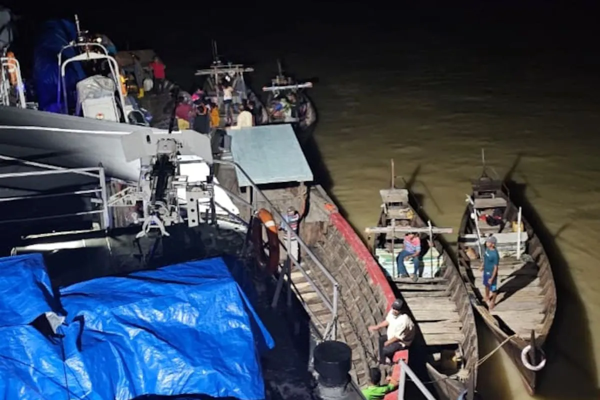 TNI AL Pastikan Bantuan Presiden untuk Korban Banjir Tiba di Aceh. (FOTO: FOR NUKILAN)