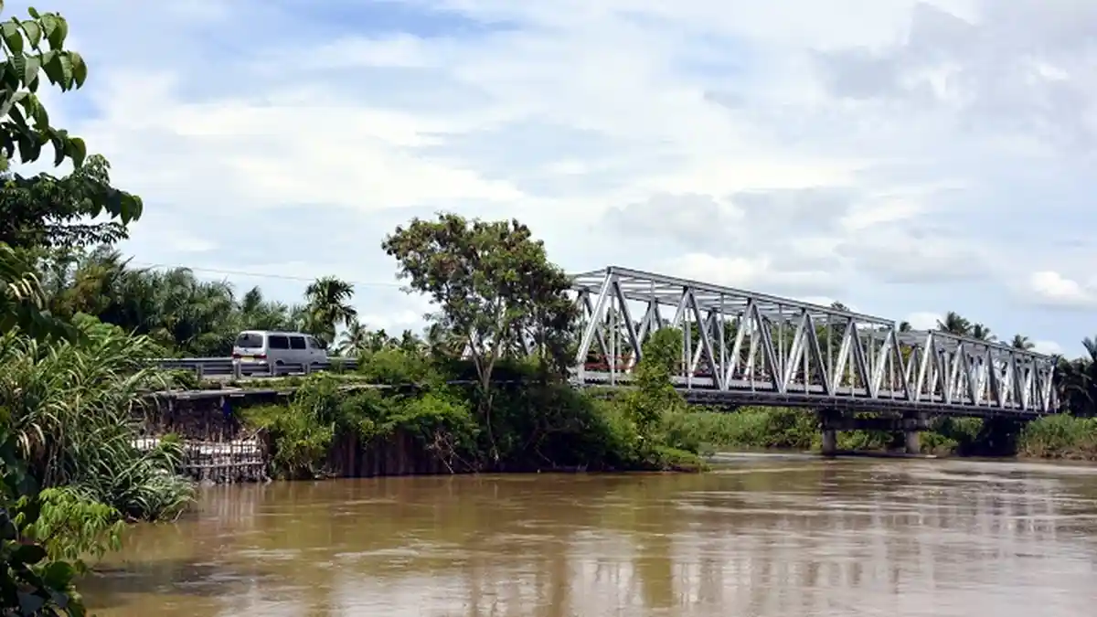 Jembatan Krueng Woyla. (Foto: For Nukilan)