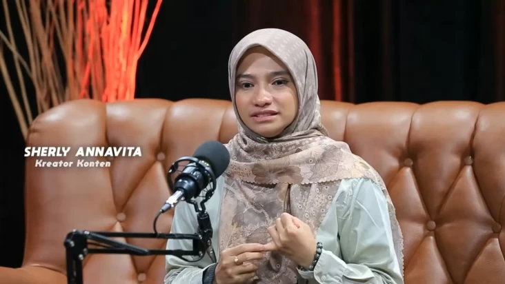 Kreator konten asal Aceh, Sherly Annavita. (Foto: Dok SindoNews)