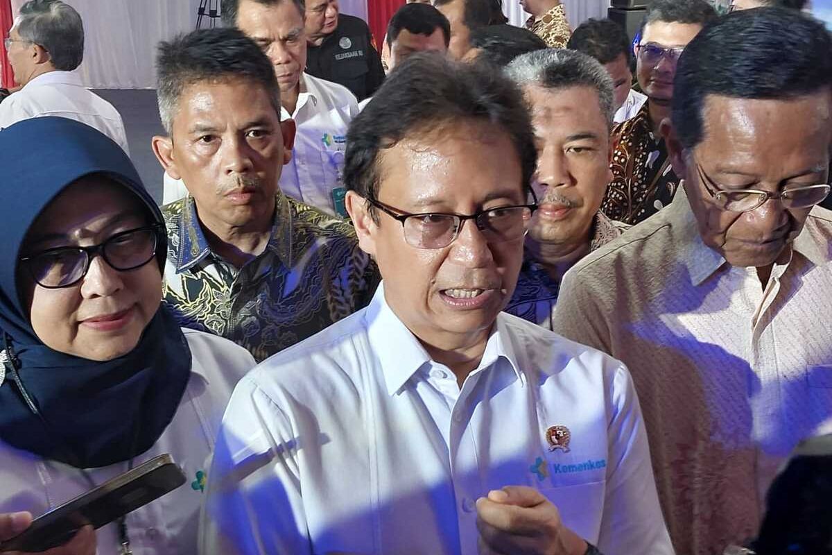 Menteri Kesehatan Republik Indonesia Budi Gunadi Sadikin saat menemui wartawan usai acara ground breaking pembangunan gedung central medical unit (CMU) RSUP Dr. Sardjito Yogyakarta, Kamis (8/01/2026).(FOTO: KOMPAS.COM/YUSTINUS WIJAYA KUSUMA)