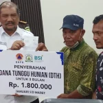 Pemkab Aceh Tamiang Salurkan DTH Perdana Rp1,8 Juta untuk 259 KK Terdampak Bencana