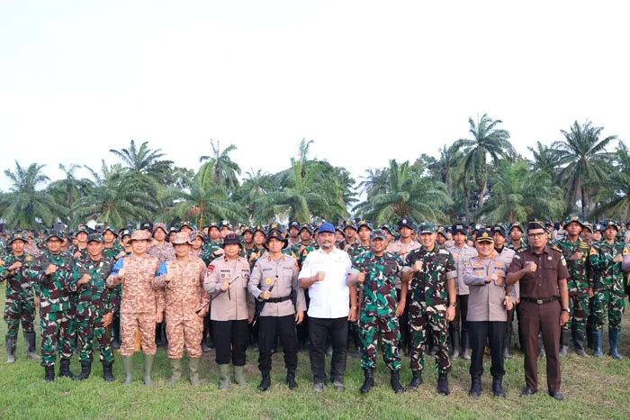 Apel penerimaan Satgastar Latihan Integrasi Taruna Wreda Nusantara (Latsitardanus) ke-46 tahun 2026 di Kabupaten Aceh Tamiang. (Foto: Dok. Instagram @aacauid)