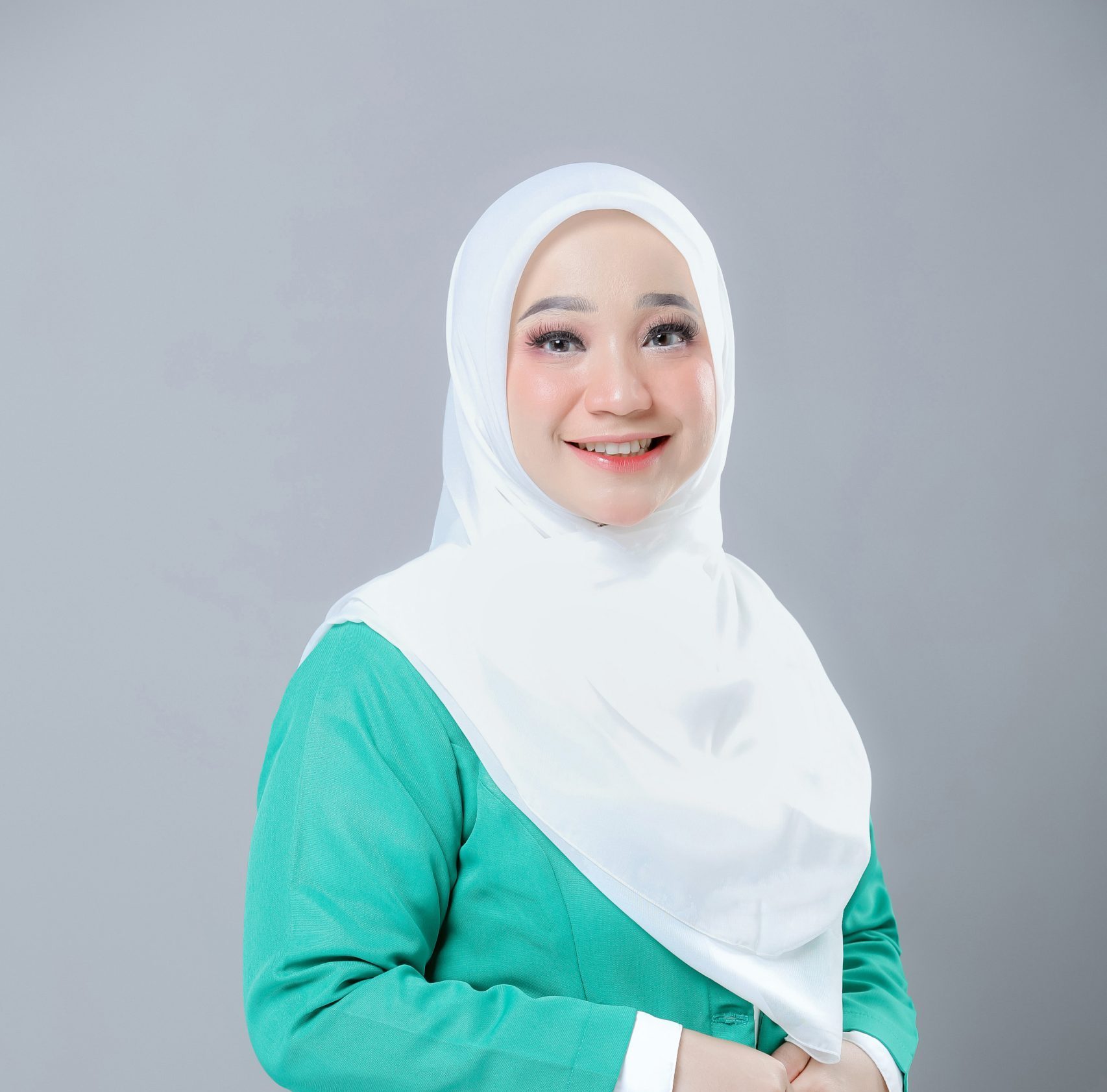 Mahasiswi S3 Studi Islam Soroti Normalisasi Hijab Tak Menutup Aurat di Kalangan Perempuan Muda