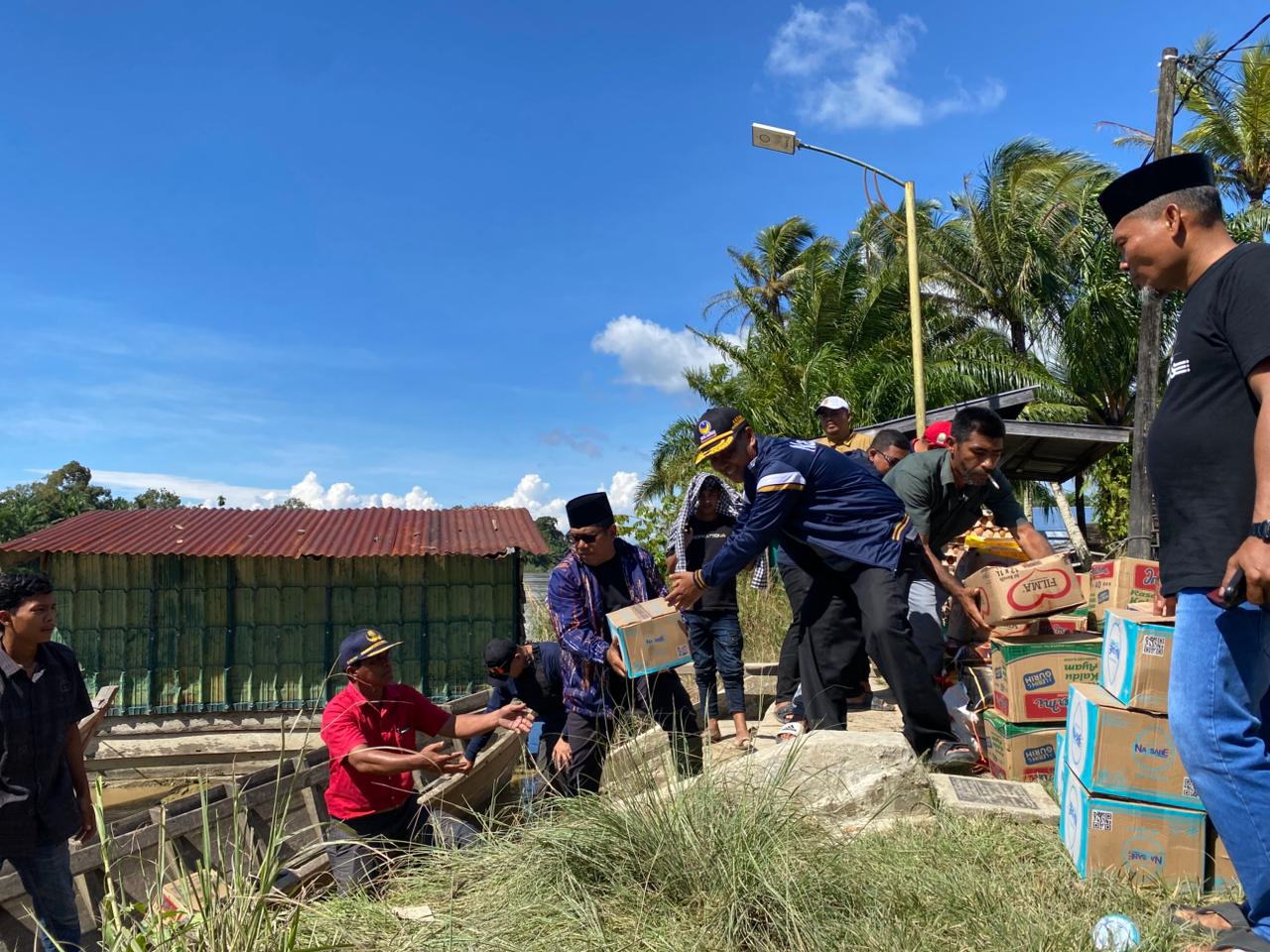 30 Hari Menyusuri Aceh Muslim Ayub Pimpin Langsung Aksi Kemanusiaan di Wilayah Bencana. (Foto: For Nukilan)