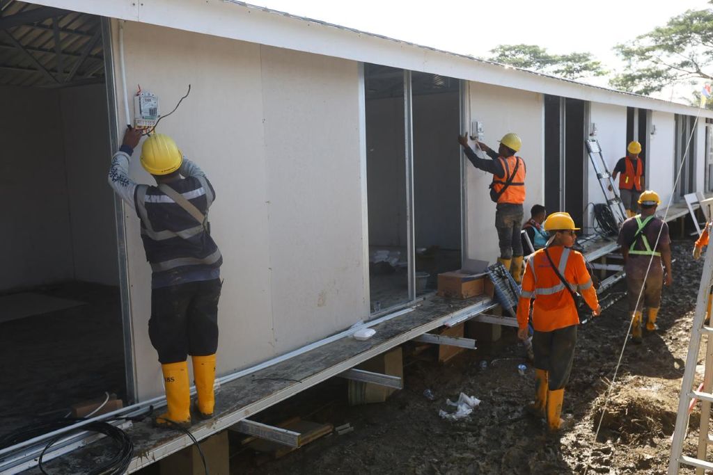 PLN Pastikan Listrik Tersambung di Seluruh Hunian Sementara Aceh Tamiang. (Foto: Istimewa)