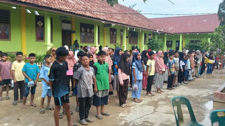 Sekolah di Kabupaten Aceh Tamiang memulai kembali aktivitas belajar mengajar. (Foto: Dokumentasi/ Istimewa)