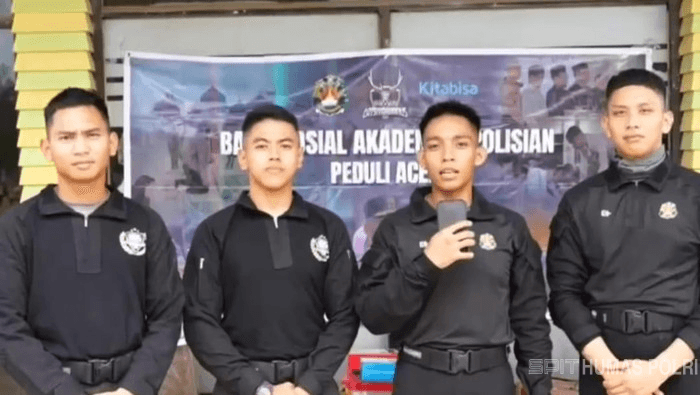 Taruna Akpol Distribusikan Al-Qur’an ke Masjid Terdampak Bencana di Aceh. (Foto: For Nukilan)