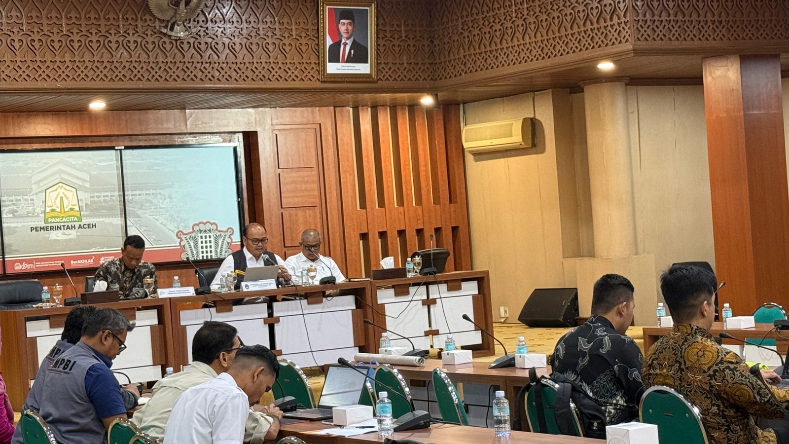 Kemenko PMK Gelar Konsultasi Publik Pedoman Rehabilitasi dan Rekonstruksi Pascabencana Sumatera di Banda Aceh. (Foto: Kemenko PMK)