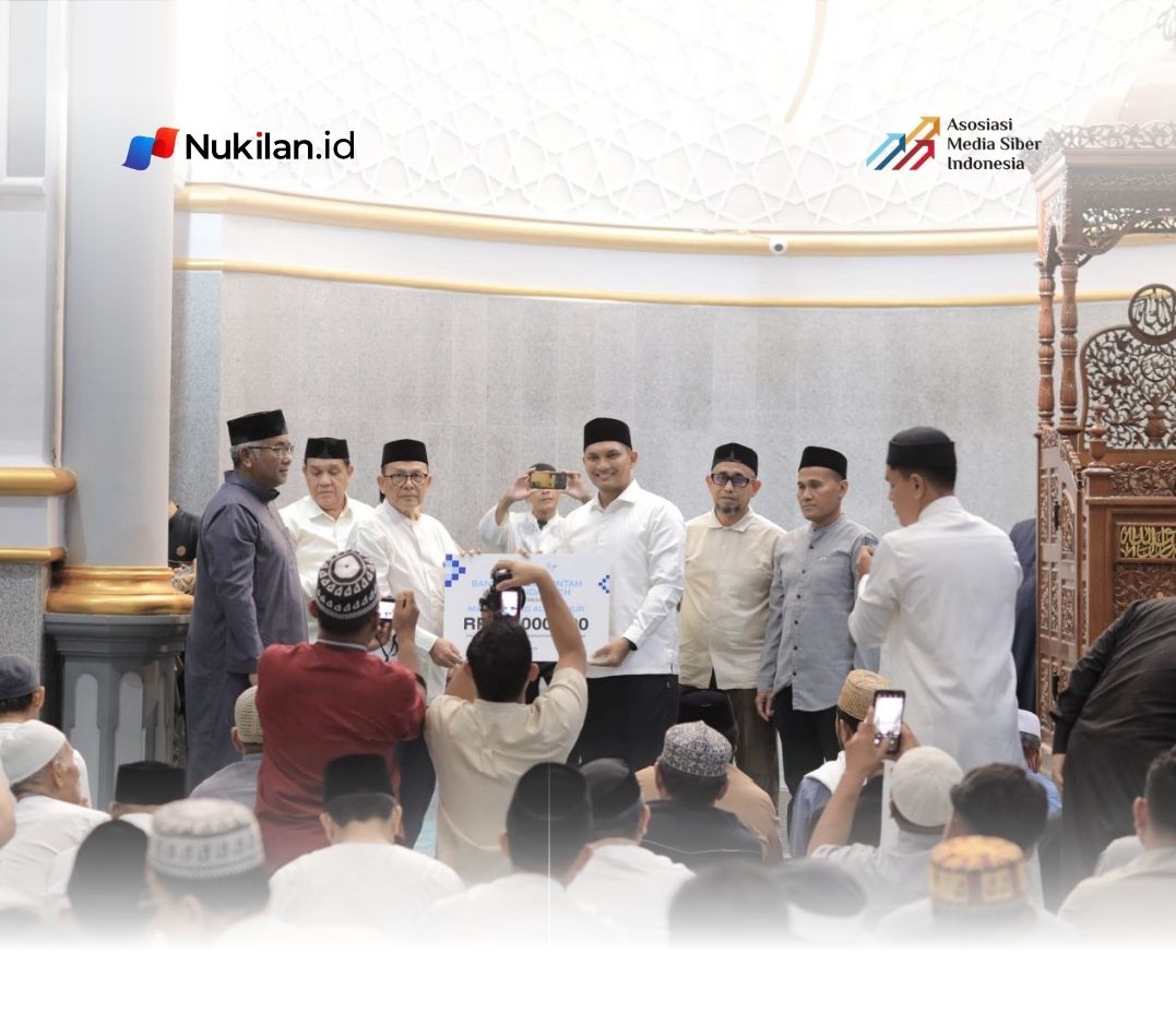 Wakil Wali Kota Afdhal Khalilullah Pimpin Safari Ramadan Perdana Pemko Banda Aceh di Masjid Oman Al-Makmur. (Foto: For Nukilan)