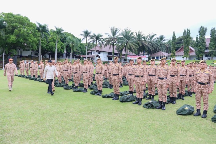 Wamendagri Lepas Ratusan Praja IPDN untuk Dukung Pemulihan Pascabencana Aceh Tamiang. (Foto: Kemeendagri)