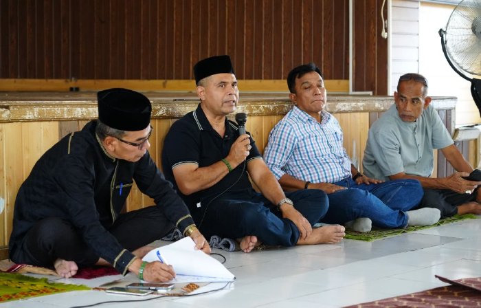 Tausiah Ramadan, buka puasa bersama, serta salat tarawih dan witir bersama keluarga besar Cabang Dinas Pendidikan Aceh Tamiang di SMA Negeri 2 Patra Nusa, Manyak Payed Aceh Tamiang, Kamis, (5/3/2026).(Foto: Disdik Aceh)