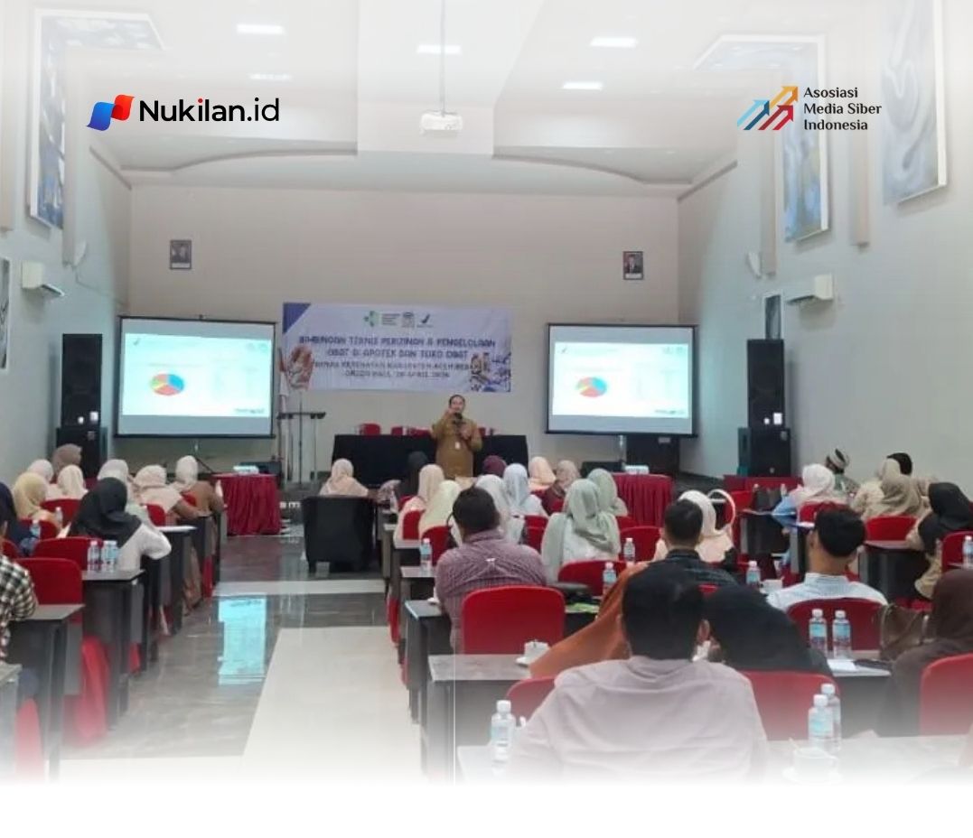Bimbingan Teknis (Bimtek) Perizinan dan Pengelolaan Obat di Apotek dan toko obat yang digelar Dinas Kesehatan Kabupaten Aceh Besar (Foto: Humas BBPOM Aceh)