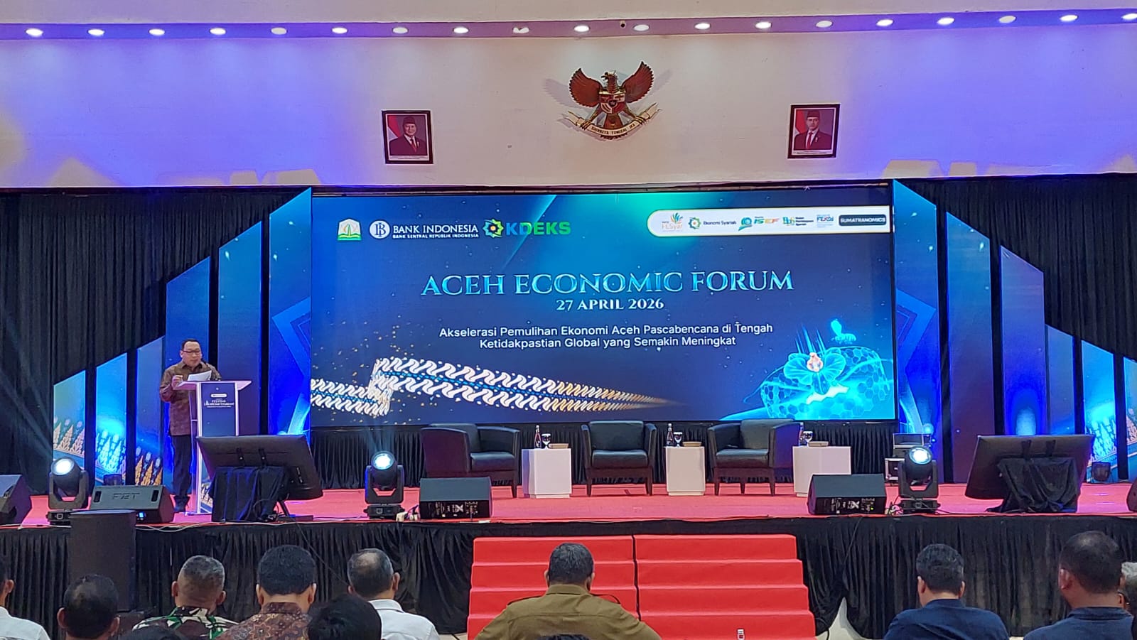 Kepala BI Aceh, Agus Chusain dalam kegiatan Aceh Economic Forum di Aula Dayan Daod, Universitas Syiah Kuala, Banda Aceh, pada Senin (27/4/2026).