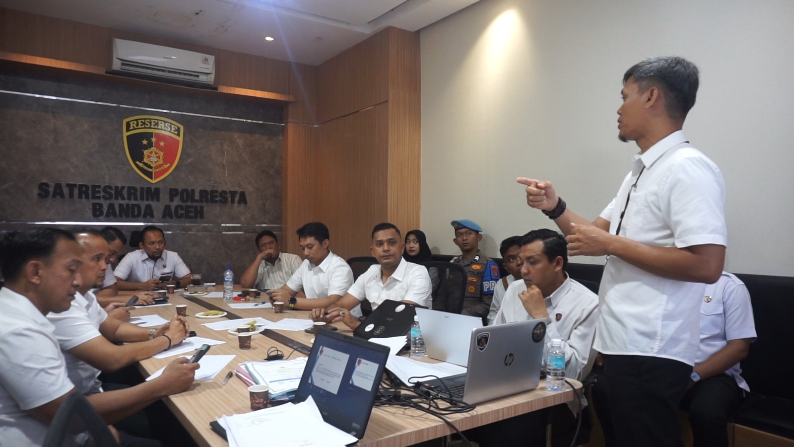 Gelar perkara kasus penganiayaan balita di Banda Aceh. (Foto: Dok. Polresta BNA)