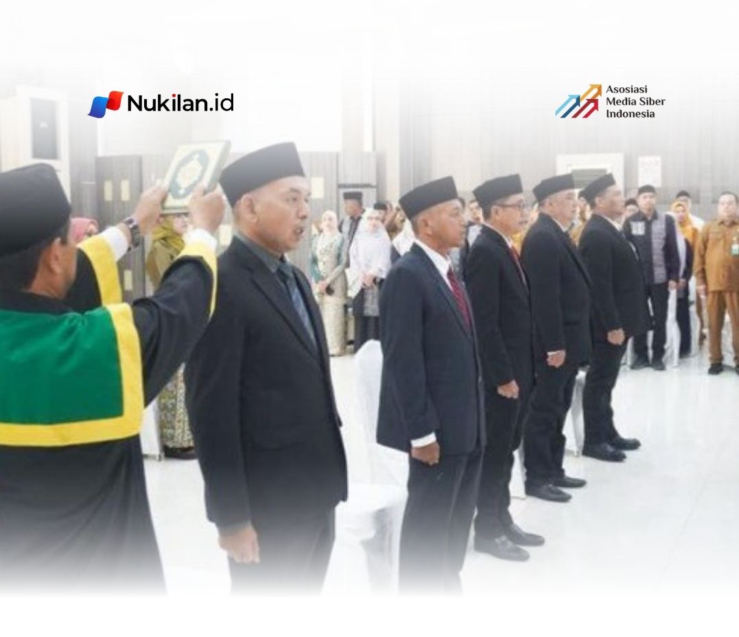 Wali Kota Banda Aceh Illiza Sa'aduddin Djamal melantik lima pejabat pimpinan tinggi pratama di lingkungan Satuan Kerja Perangkat Kota (SKPK). (Foto: Dok. Diskominfo Banda Aceh)