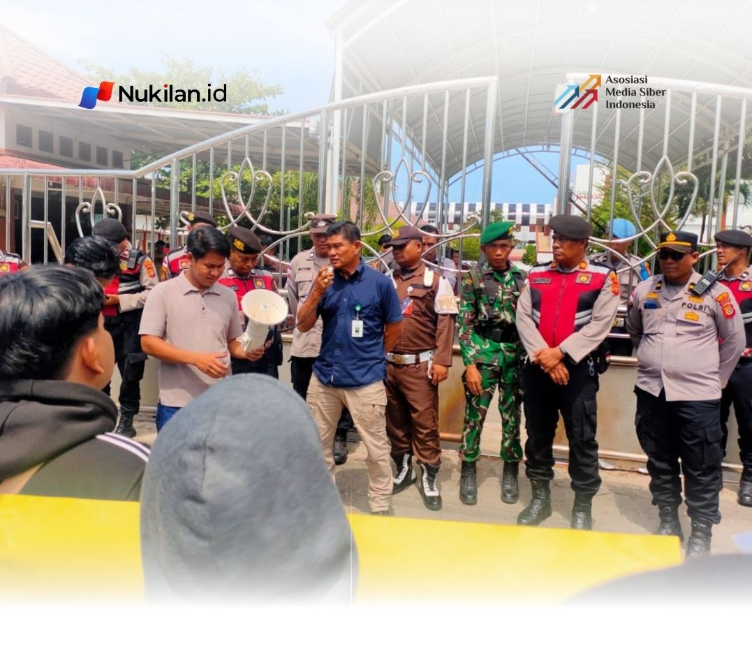 Aliansi Pemuda Pegiat Pertanian Aceh (AP3A) menggelar aksi demonstrasi di Kantor Kejaksaan Tinggi (Kejati) Aceh, Kamis (2/4/2026). (Foto: Ist)