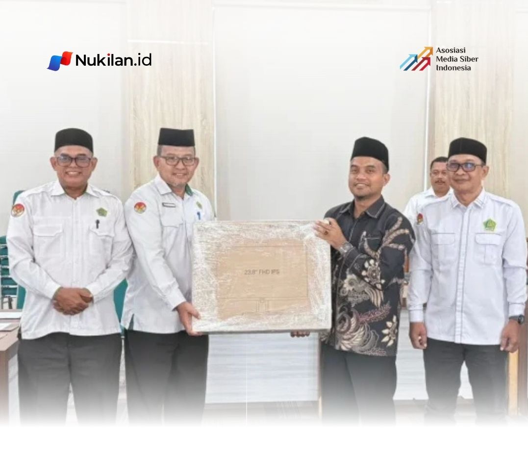 Kemenag Aceh Salurkan Bantuan Komputer untuk 74 KUA. 27 April 2026. (Foto: Kemenag Aceh)