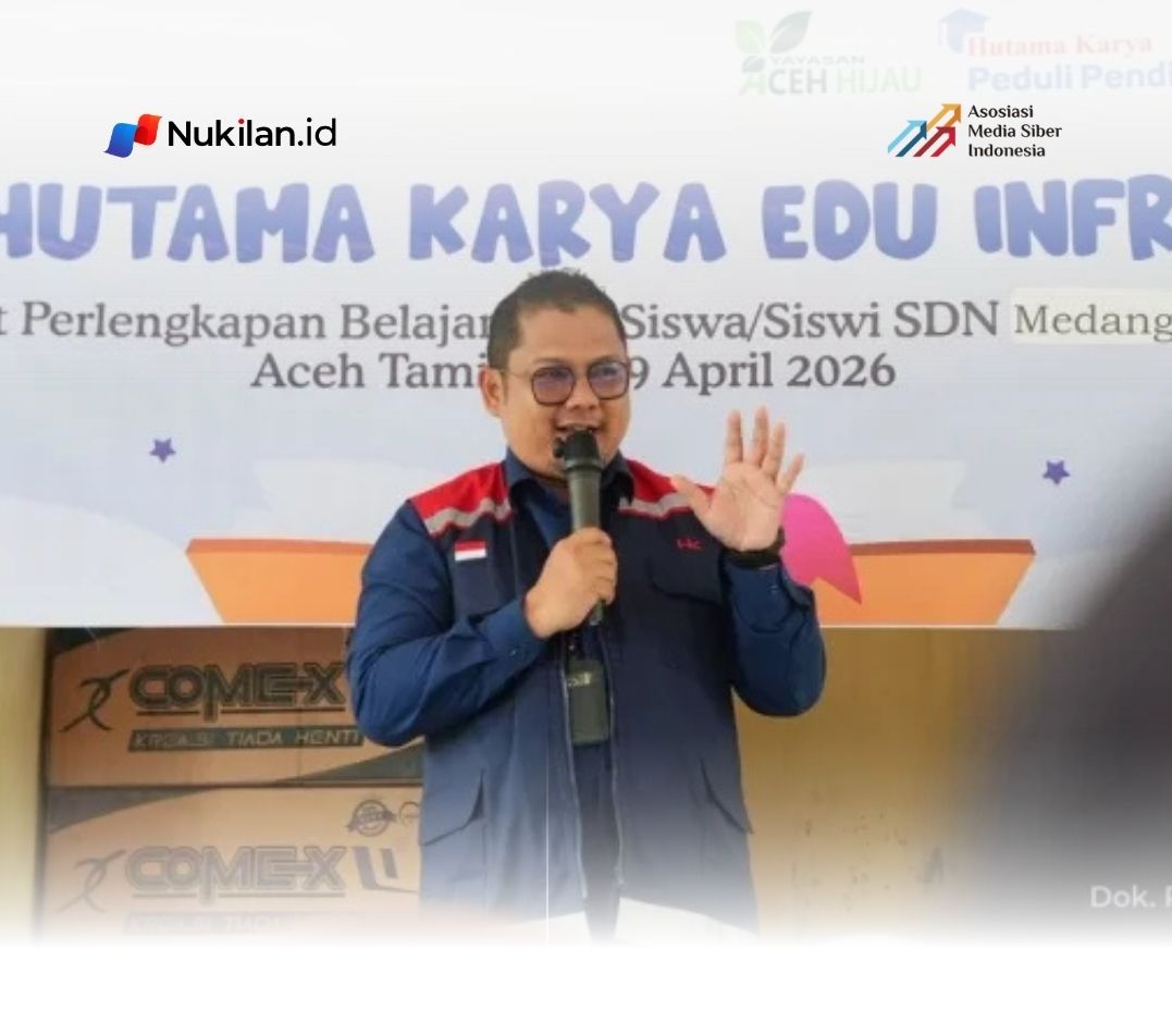 Analyst TJSL Hutama Karya, Harya Digdaya, saat memberikan kata sambutan di SDN Medang Ara, Kecamatan Karang Baru, Kabupaten Aceh Tamiang pada Rabu 29 April 2026 (Foto: Dokumentasi PT Hutama Karya)