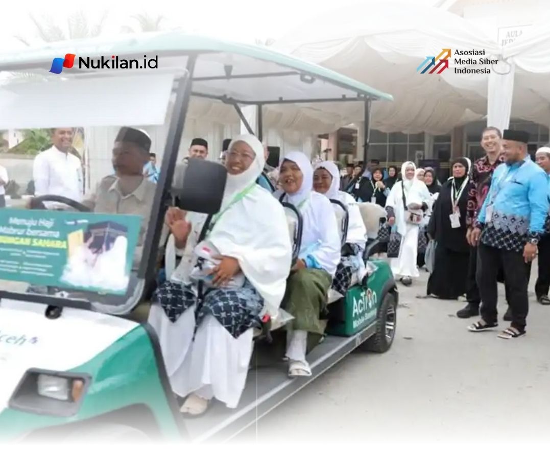Direktur Utama Bank Aceh, Fadhil Ilyas, dan pejabat lainnya menyaksikan operasional buggy car bantuan bank tersebut di Kompeks Asrama Haji Embarkasi Aceh, pada Rabu (6/5/2026). (FOTO: HUMAS BANK ACEH)