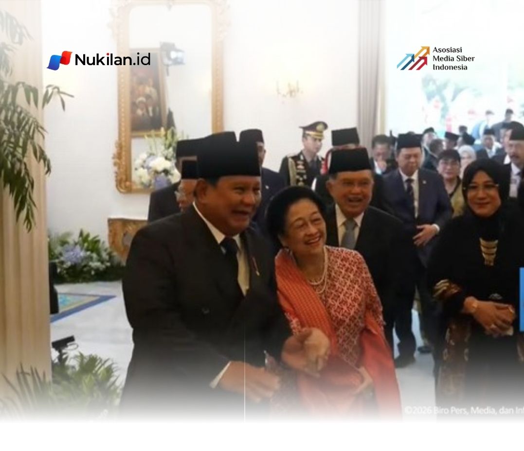 Momen keakraban Presiden Prabowo Subianto dan Presiden ke-5 RI Megawati Soekarno saat peringatan upacara Hari Lahir Pancasila, Senin (1/6/2026). (YouTube Sekretariat Presiden)