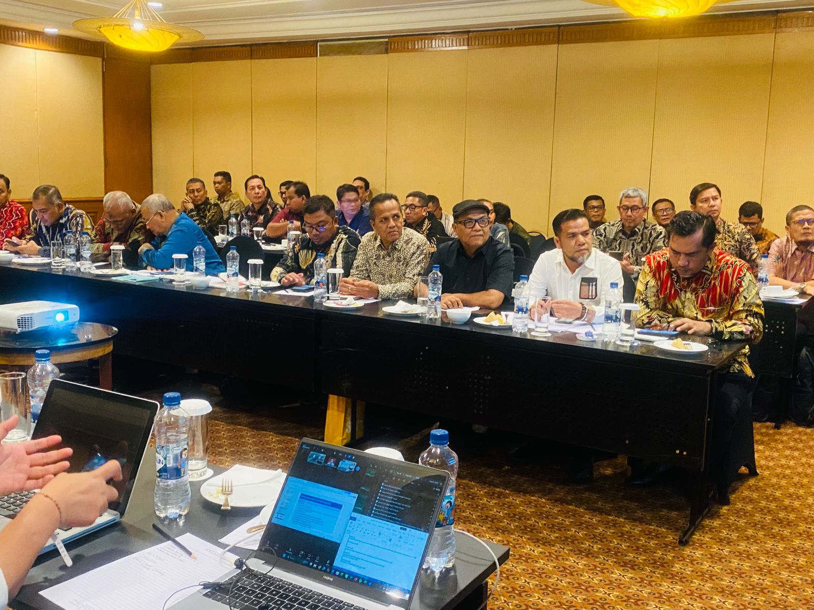 Pemerintah Aceh membahas revisi UUPA bersama Kementerian Dalam Negeri (Kemendagri), Rabu (17/6/2026). (Foto: Adpim Aceh)