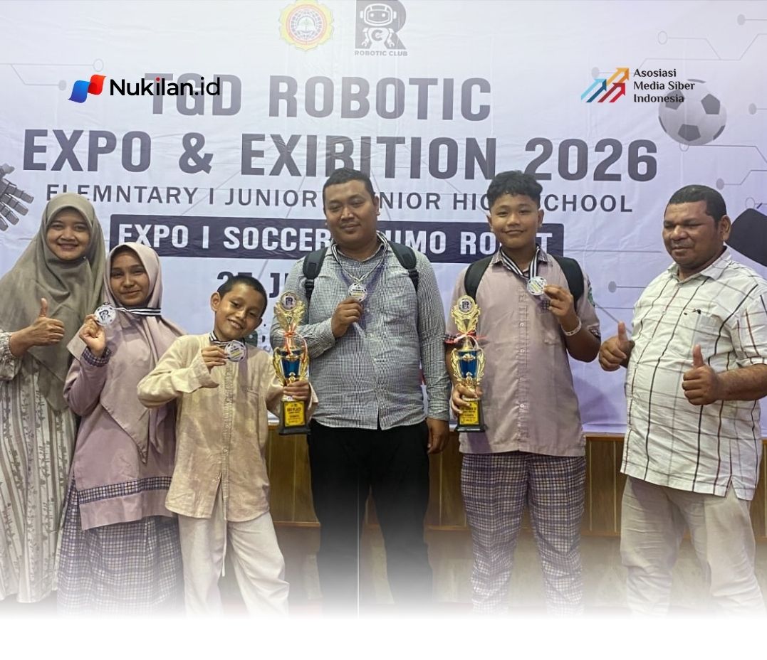 Tim Grong Robotik dari MTsN 11 Pidie berhasil mengharumkan nama Aceh setelah meraih juara pada ajang Lomba Robot Sumo dan Robot Soccer yang digelar di Kampus STMIK Triguna Dharma (TGD), Kota Medan, Sabtu (25/7/2026). (Foto: Kemenag Aceh)