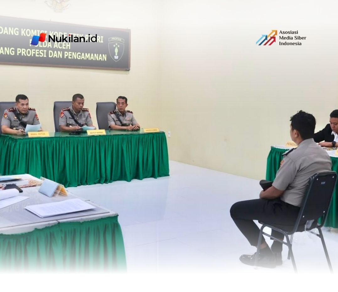 Polda menjatuhkan sanksi Pemberhentian Tidak Dengan Hormat (PTDH) terhadap anggota Polres Aceh Selatan, Briptu MZ, atas aksinya melakukan perampokan toko emas menggunakan senjata api. (Foto: Humas Polda Aceh)