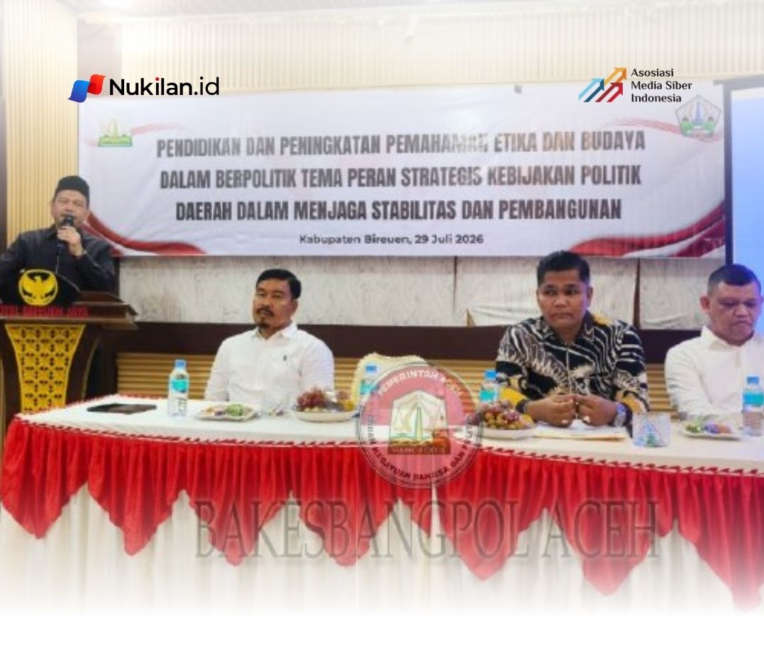 Pemerintah Aceh melalui Badan Kesatuan Bangsa dan Politik (Kesbangpol) Aceh menggelar sosialisasi pendidikan politik serta peningkatan pemahaman etika dan budaya politik di Aula Hotel Bireuen Jaya, Kabupaten Bireuen, Rabu (29/7/2026). (Foto: For Nukilan)