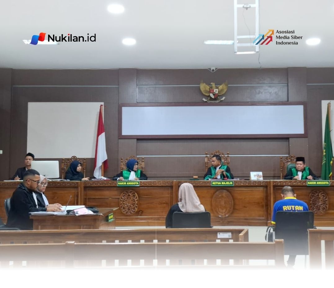 Sidang perdana kasus ikhtilat di Mahkamah Syar'iyah Banda Aceh, pada Senin 13 Juli 2026. (Foto: For Nukilan)