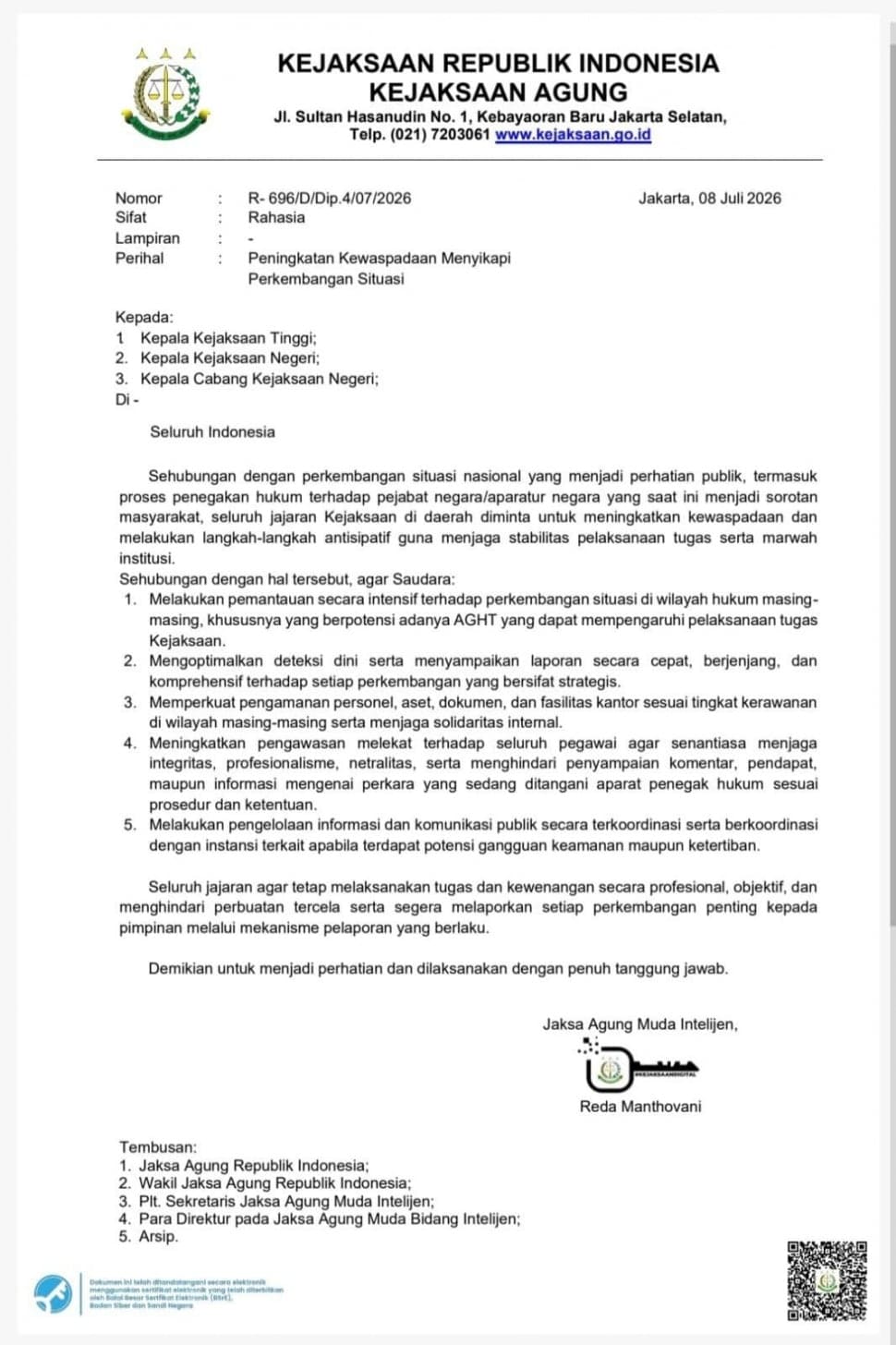 Surat Kejaksaan Agung (Kejagung) yang ditujukan kepada seluruh Kepala Kejaksaan Tinggi, Kepala Kejaksaan Negeri, dan Kepala Cabang Kejaksaan Negeri di Indonesia. (Foto: Dok Kejagung)