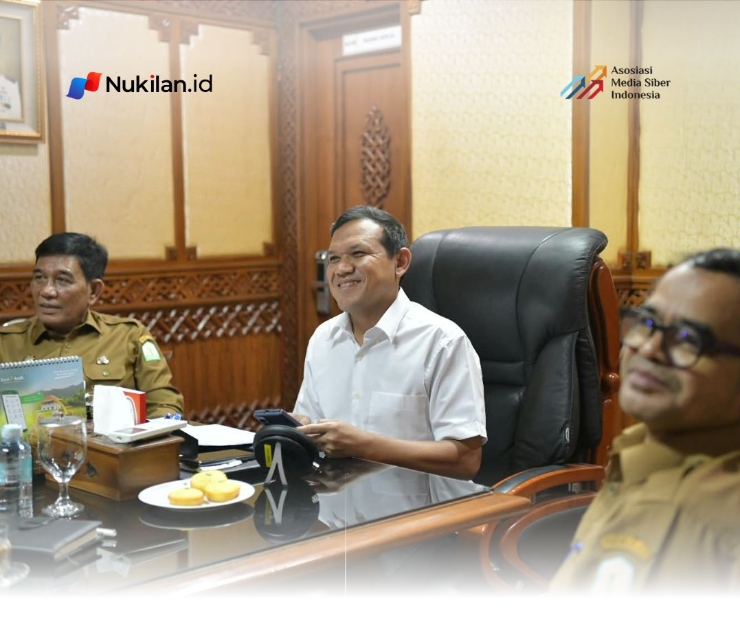 Wakil Gubernur Aceh Fadhlullah dalam rapat pembentukan pengurus Desk Koordinasi Aceh yang dilaksanakan Kementerian Koordinator Bidang Politik dan Keamanan (Kemenko Polkam) secara virtual, Senin (14/9/2026). (Foto: For Nukilan)