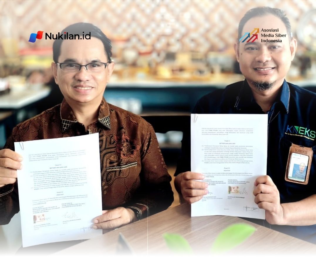 Penandatanganan Nota Kesepahaman/Implementation Agreement (IA) antara Direktur Bisnis dan Kewirausahaan Syariah KNEKS Putu Rahwidhiyasa dan Kepala ARC USK Syaifullah Muhammad di Jakarta, Jumat (11/9/2026). (Foto: For Nukilan)