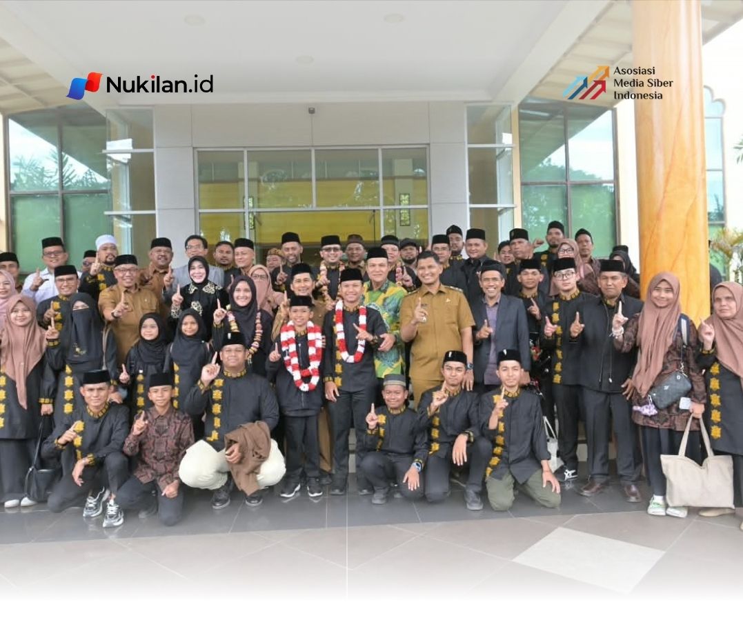 Kafilah Aceh yang mengikuti Musabaqah Tilawatil Qur’an (MTQ) Nasional XXXI Tahun 2026 di Semarang, Jawa Tengah, kembali tiba di Aceh, Senin (21/9/2026). (Foto: For Nukilan)