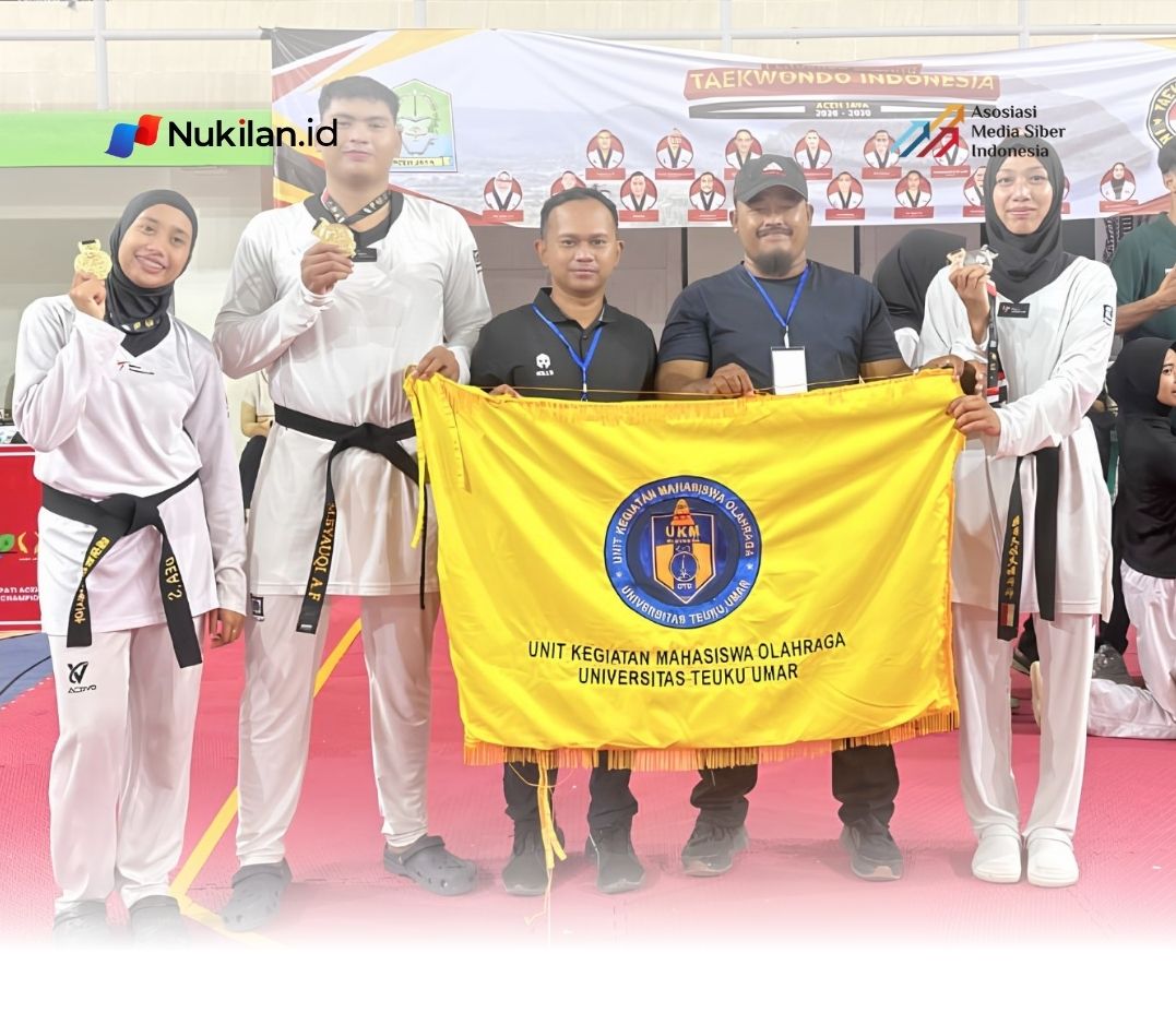 Empat atlet Unit Kegiatan Mahasiswa (UKM) Olahraga Universitas Teuku Umar (UTU) berhasil membawa pulang empat medali dalam Open Turnamen Taekwondo Piala Bupati Aceh Jaya 2026 yang berlangsung pada 25–27 September 2026 di Aceh Jaya. (FOTO: FOR NUKILAN)