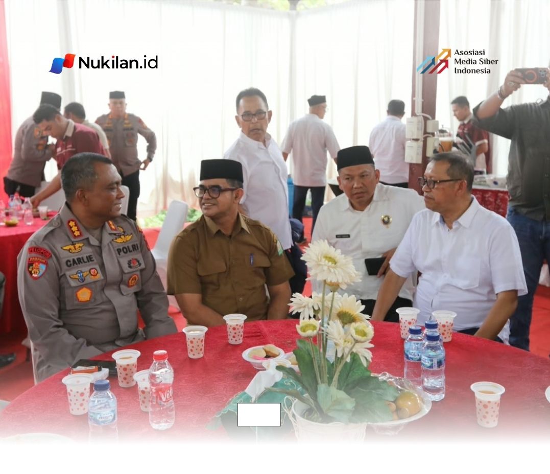 Pelaksana Tugas (Plt) Sekretaris Daerah Aceh, Taufik, menghadiri peringatan Maulid Nabi Muhammad SAW 1448 Hijriah/2026 Masehi yang digelar di Dayah Darul Musthafa Cot Madhi, Kecamatan Blang Bintang, Aceh Besar, Senin (28/9/2026). (FOTO: FOR NUKILAN)